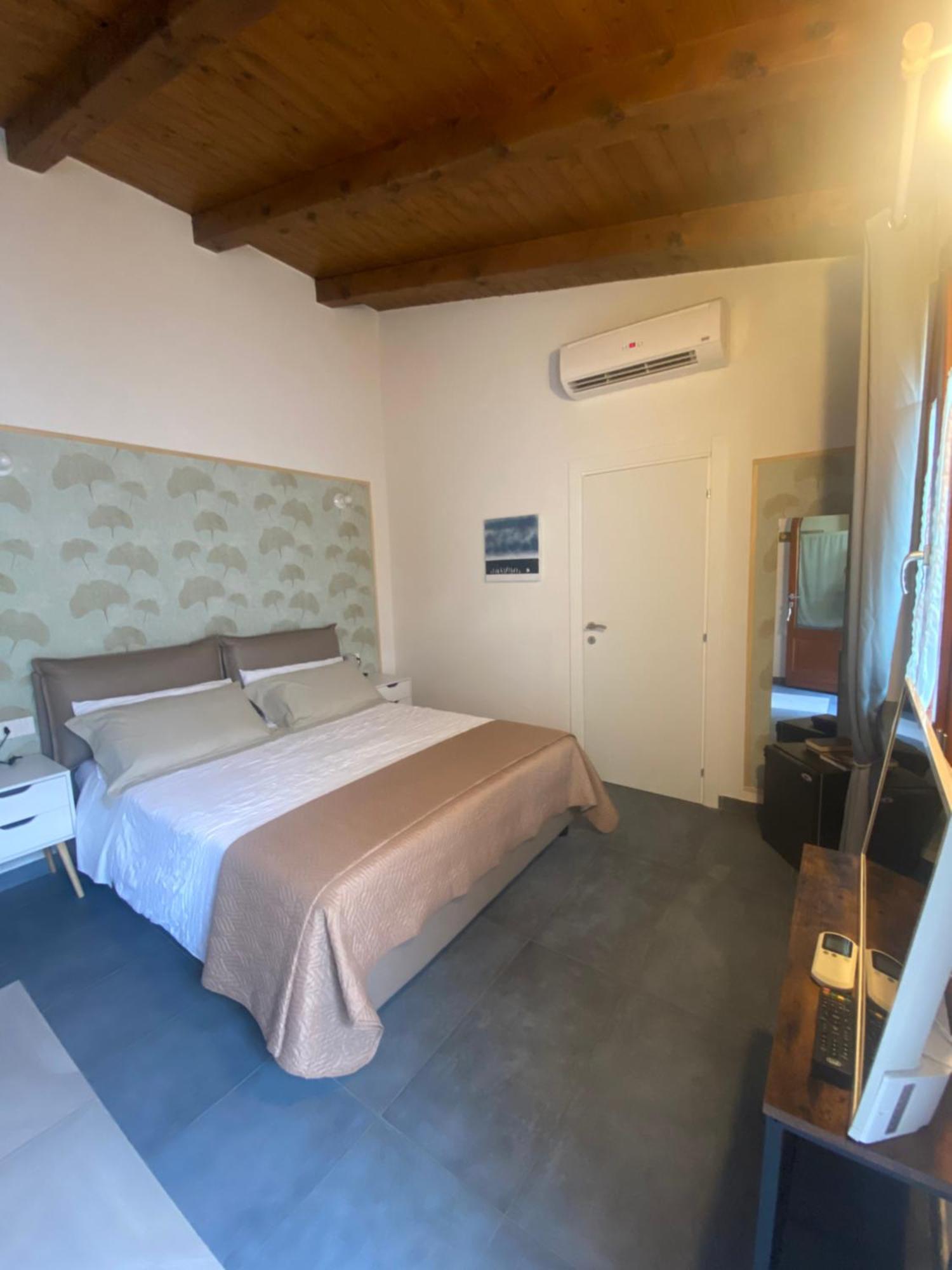 Casa Raffaela Hotel Marina Di Pisa Ngoại thất bức ảnh